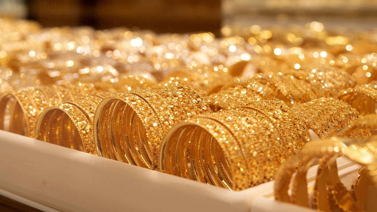 تحركات غير مسبوقة في سعر جرام الذهب بمصر وقفزة تاريخية لعيار 21 بمحلات الصاغة